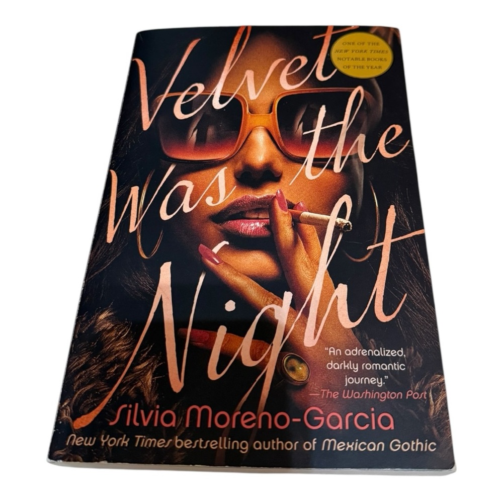 Novel: Velvet Was the Night by Silvia Moreno-Garcia